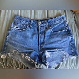 Levi shorts